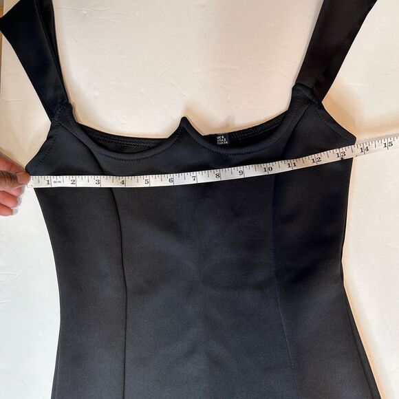 PrettyLittleThing Black Structured Bodice Bodycon Maxi Dress Size 2 - Picture 13 of 16